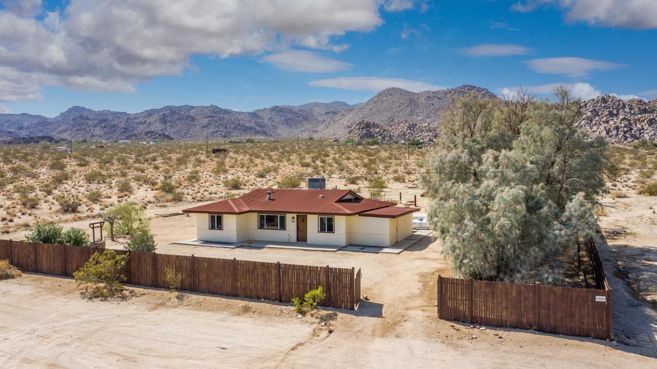 @ Marbella Lane - The Moon Designer Home Right Behind The Jtnp Джошуа-Три Экстерьер фото